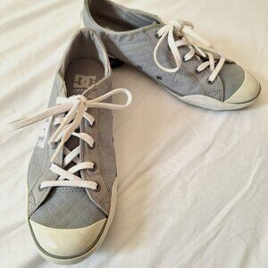 DC Shoes Sneakers Size 8.5 W